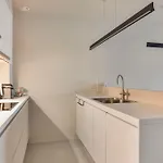 Premium Holidays - New Design Flat Near The Of Διαμέρισμα